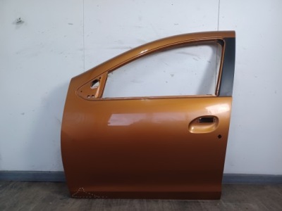 Двері ---- dacia duster ii 2017-2024 ----- передні ліва ----- фото №1