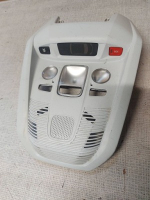 Peugeot 5008 ii лампа освітлення кабіни 9814584177 фото №1