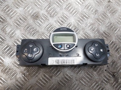 Панель обдув renault scenic ii lift 8200501465 фото №1