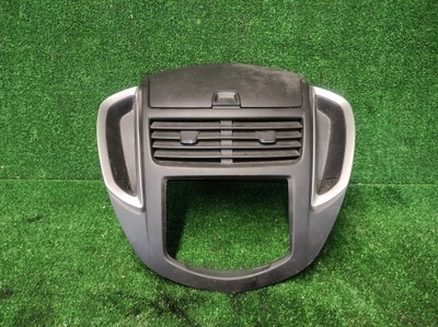 Chevrolet trax рамка средняя панель обдув фото №1