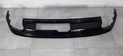 Volkswagen touareg iii r-line накладка спойлер бампера задний  760807568e фото №1