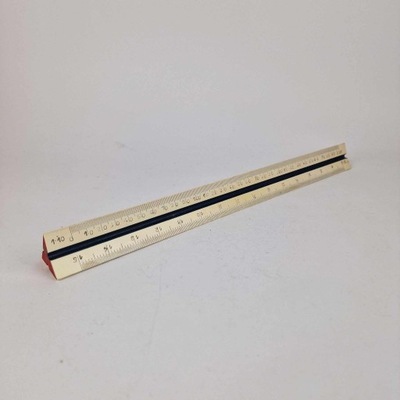 Przymiar ze Skalami TC300