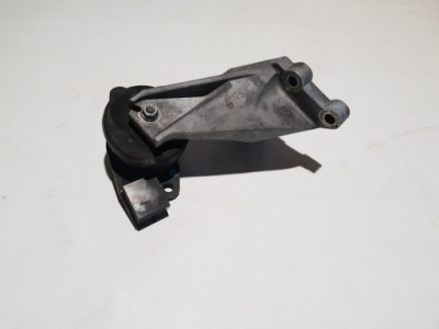 Nissan leaf 10-21 кронштейн подушка двигателя левая фото №1