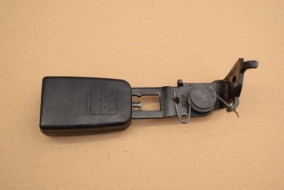 Mercedes w164 3.0 cdi клипса поперечина задний  левая 1648601569 фото №1