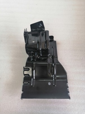 Dacia duster ii кронштейн поперечина правый перед 625184981r фото №1