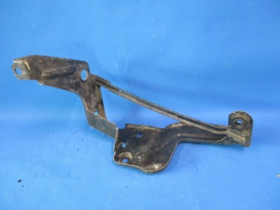 Кронштейн інтеркулер праве audi a6 c6 4f0145814 фото №1