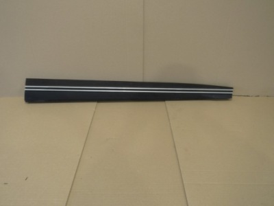 Kia ev6 2021-2025 молдинг na двері правий перед фото №1