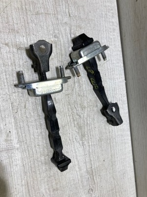 Ограничитель дверь перед renault clio v 20r фото №1