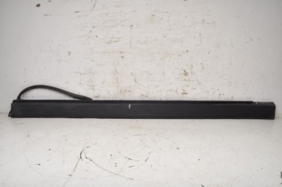 Volvo xc60 ii молдинг накладка поріг поріг права 31420623 фото №1