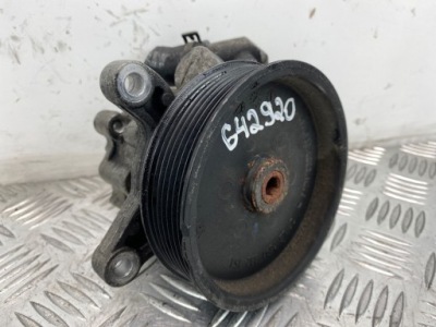 W125 насос усилителя mercedes 3.0d a0054660301 фото №1