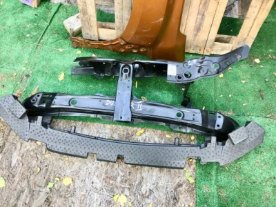 Dacia duster ii балка бампера 2018r. фото №1