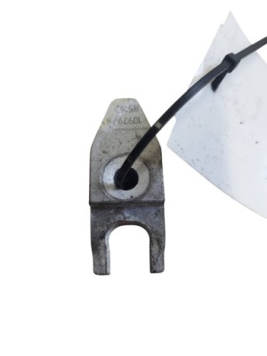 Кронштейн форсунки opel insignia a 1097979 фото №1