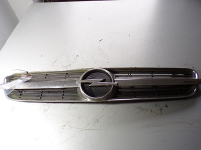 Решітка радіатора решітка радіатора opel vectra c хром фото №1