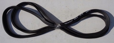 Peugeot 4007 07 r прокладка крышки багажника фото №1