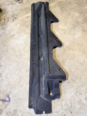 Mercedes sprinter 907 w910 захист підвіска права плита a9106849800 оригінал фото №1