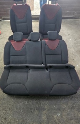 Renault clio 4 iv 5d hb сидіння передні i задня заднє сидіння комплект фото №1
