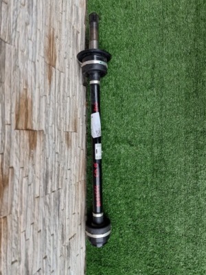 Привідний вал bmw 8 g14 g15 g16 8689564 фото №1