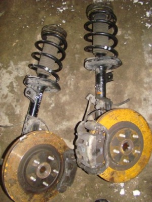 Nissan x-trail t31 поворотный кулак ступица передняя левая перед oryg. фото №1