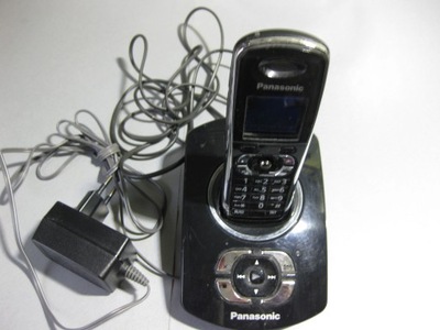 Bezprzewodowy telefon stacjonarny Panasonic KX-TG8321z sekretarką