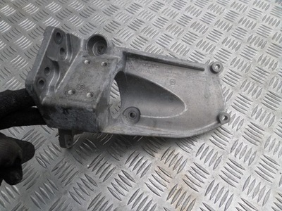 Volvo s90 xc60 підпора кронштейн двигуна 31370633 фото №1