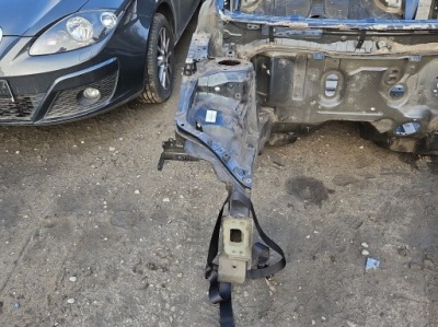 Лонжерон правая подкрылок toyota corolla e16 e18 13-19 eu фото №1