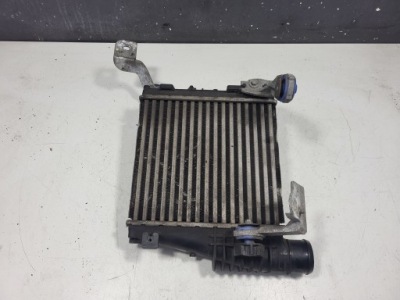 Citroen c4 picasso 2 1.6 blue hdi 13r интеркулер 9675627980 фото №1