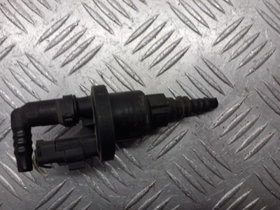 Клапан вакуумa renault scenic ii 1.6 8200024427 фото №1