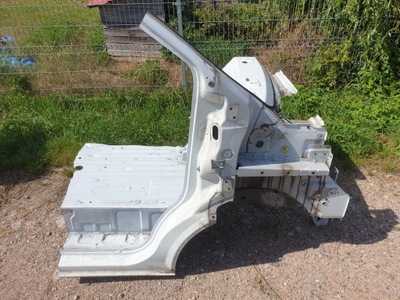 Renault trafic iii vivaro чверть правий перед фото №1