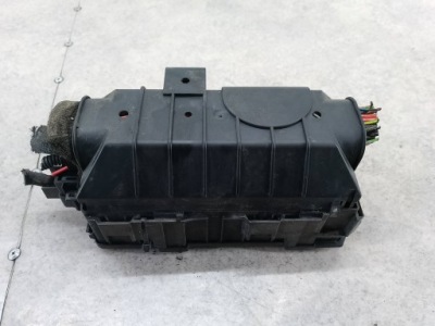Коробка предохранителей наружная ford transit v yc1t-14a090-ba 2.0 td фото №1