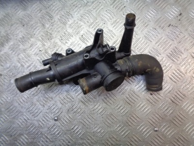 Корпус термостата peugeot 407 sw 2.0 hdi фото №1