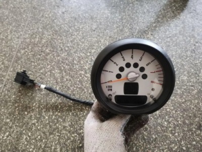 Лічильник mini cooper r56 9260577 1.6l бензиновий 2011 фото №1