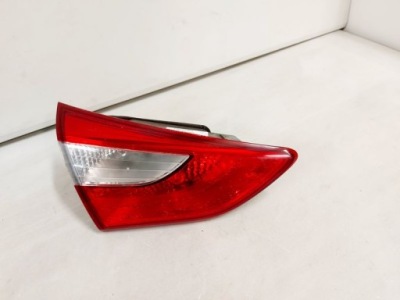 Hyundai i30 ii лампа левый задняя w крышка 92403-a50 фото №1