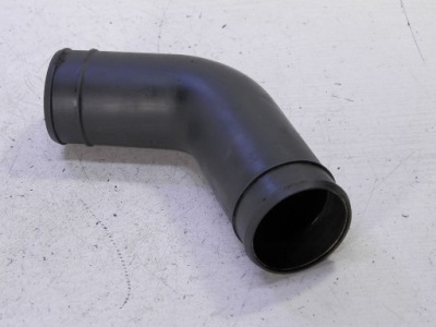 Mercedes c w202 шланг воздуха фото №1