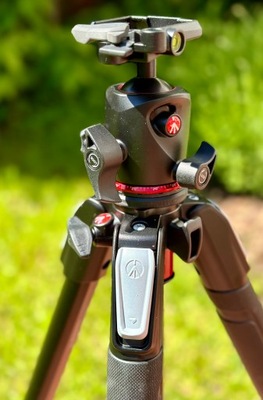 Manfrotto Statyw MK055XPRO3-BHQ2 z głowicą