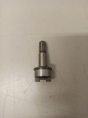 Вал насоса підсилювача mercedes a0004661320 фото №1