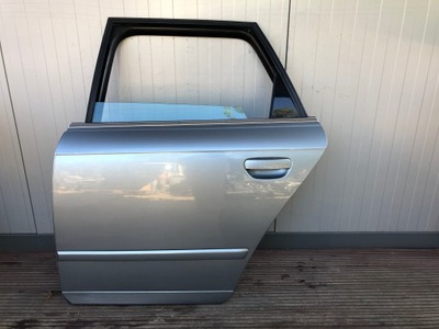 Audi a4 b7 двері лівий задня фото №1