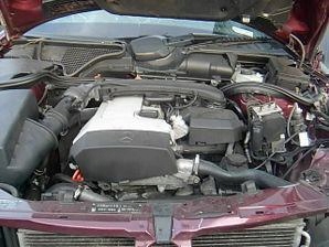 Mercedes 1.8 2.0 2.3 - двигуни na частини фото №1