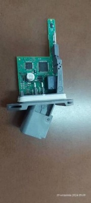 Opel модуль двері 915722-103 фото №1