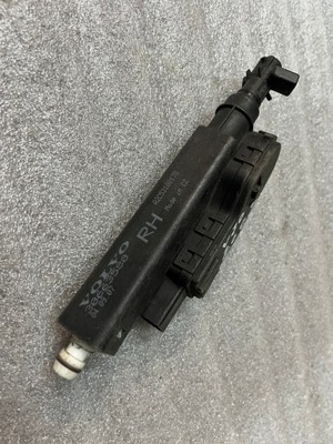 Volvo v70 s80 омивач фара правий 30663580 фото №1