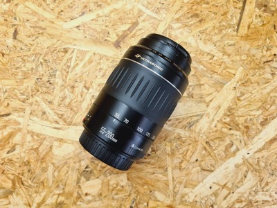 Canon zoom lens EF 55-200mm 1:4.5-5.6 II USM Ultrasonic