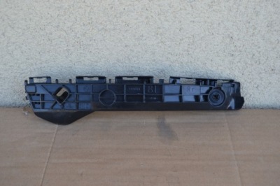 Toyota yaris 525760d262 левый направляющая бампера задняя фото №1