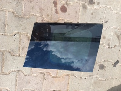 Стекло правый перед mazda 5 05r фото №1