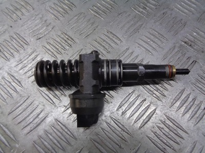 Насос-форсунка skoda roomster 038130073ag фото №1