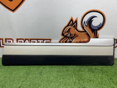 Молдинг двері права перед range rover l405 ck52-21064-ad8lml фото №1