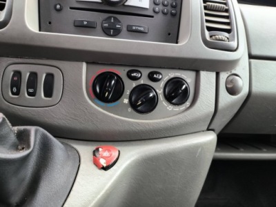 Панель кондиціонера opel vivaro a trafic i lift фото №1