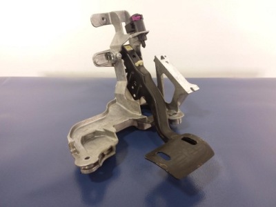 Audi a8 s8 d4 4h автоматическая коробка передач педаль тормоза 4h1723140 фото №1