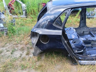 Vw polo v 6r 6c четверть правая задняя крыло фото №1