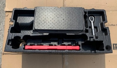 Mercedes gle w166 коробка пінополістирол a1668990800 фото №1