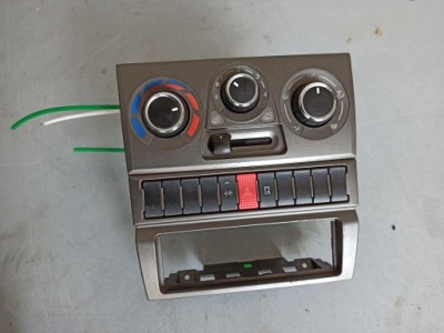 Заглушка переключателя консоли iveco daily 06-14 фото №1