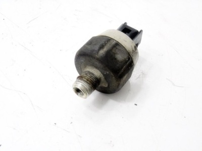 Датчик давления toyota avensis i t22 фото №1